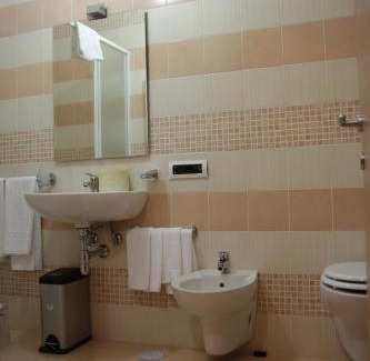 Historical Center Bed & Breakfast | Bovio Modern Suite
