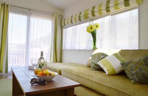 Plymouth Resort | Bovisand Lodge Holiday Park, Beachside Location & Indoor Heated Pool