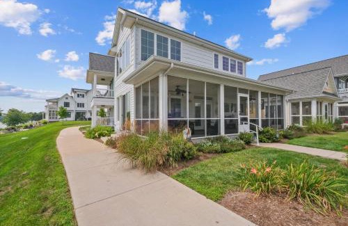 Ottawa House | Bow Wow on the River