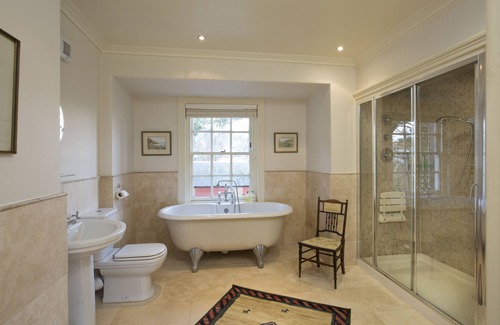 Melrose Bed & Breakfast | Bowden House B&B
