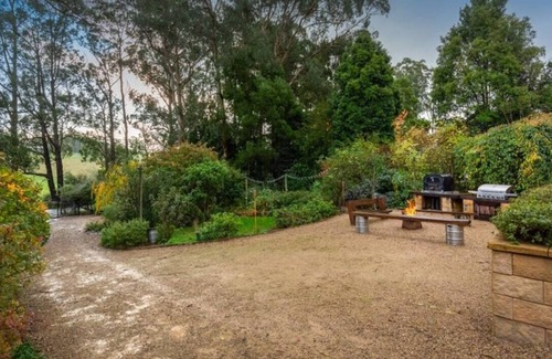 Gembrook House | Bowerbird Homestead