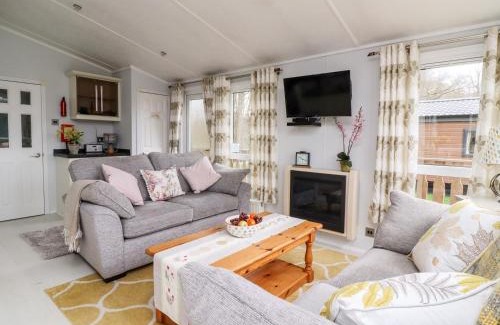 Knott End-on-Sea House | Bowland Lakes Leisure Village Lodge 16