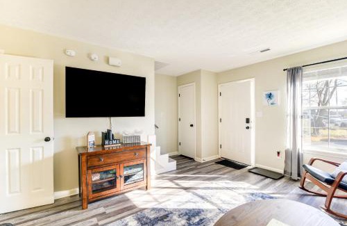 Bowling Green House | Bowling Green Townhome 4 Mi to Lost River Cave!