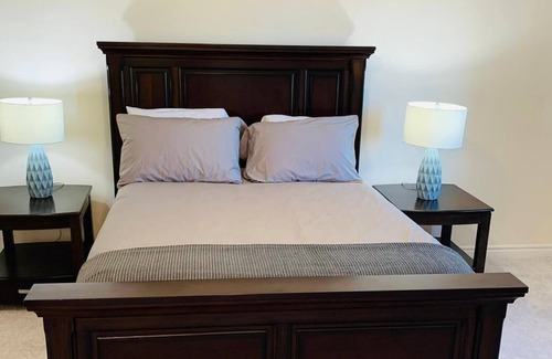 Bowmanville House | Bowmanville’s Beauty.