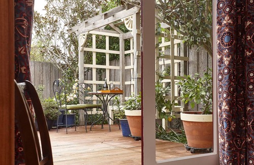 Evandale Cottage | Box Cottage Apartment