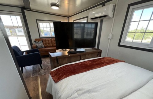 Monahans House | BoxHouse C8, Monahans