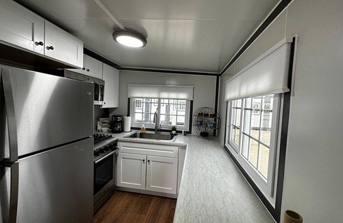 Monahans Apartment | BoxHouse Villages Monahans, Queen Bed