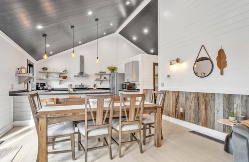 Boyne City House | Boyne City- close to golf, lakes, shopping and more!