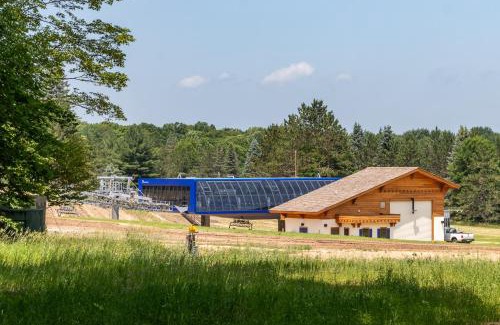 Boyne Falls House | Boyne Mountain Disciples Village 662