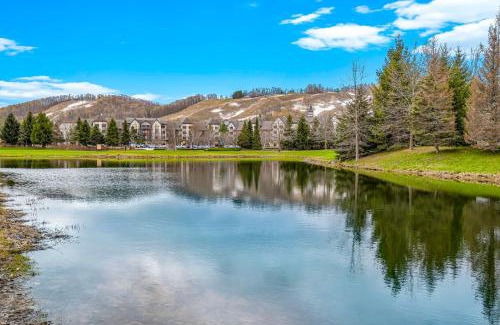 Boyne Falls Apartment | Boyne Mountain Getaway, Unit A