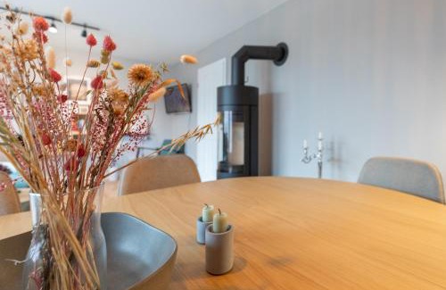 Bredstedt House | Bräist Hus