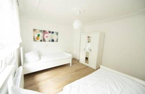 Rhein-Erft-Kreis District House | Brühl Mitte, neu renoviertes Haus