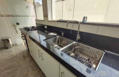 Balneario Praia do Pernambuco House | House 4 suites - Pool/BBQ, Wi-Fi, AIR COND near Pernambuco Beach