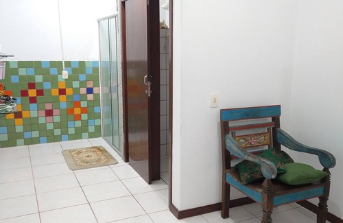 Costeira do Pirajubae House | Uma Excelente Opção Para Quem Chega na Ilha e Deseja Ficar no Centro de Tudo