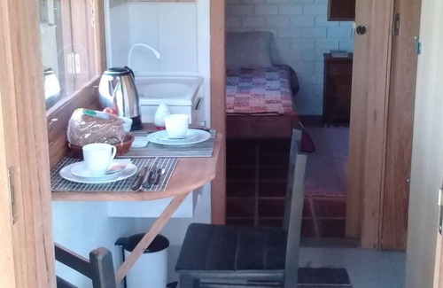Praia do Rosa House | Apartamento B kit Net