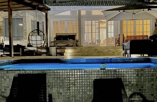 Caieira House | Cove in front of the island of Caras