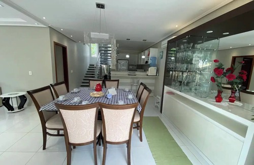 Florianopolis House | HIGH STANDARD HOUSE IN FRONT OF THE BEACH WITH POOL