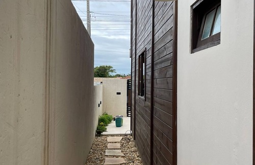 Rio Vermelho Norte Ski Chalet | Woody House Chalé - O Refúgio Para sua Família na Praia em Florianópolis