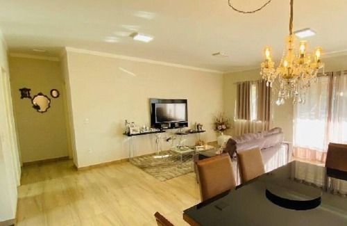 Serra Negra House | Cozy house Serra Negra (your pet is welcome), 5 minutes from the center