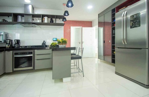 Joao Fernandes House | Cap Ferrat Mansion Cozy house in Búzios, with an excellent location.