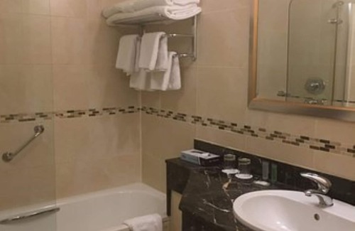 Balbriggan Hotel | Bracken Court Hotel