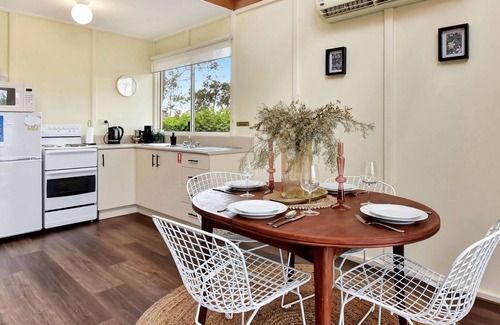 Rothbury Cottage | Bracken Ridge Vineyard - The Kingston - Villa 3