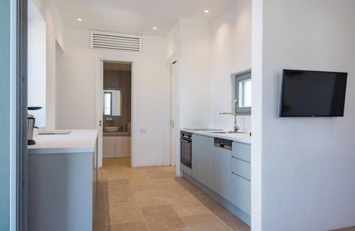 Piso Livadi Villa | Bracket House Paros Villa with Private Pool Sleeps 8