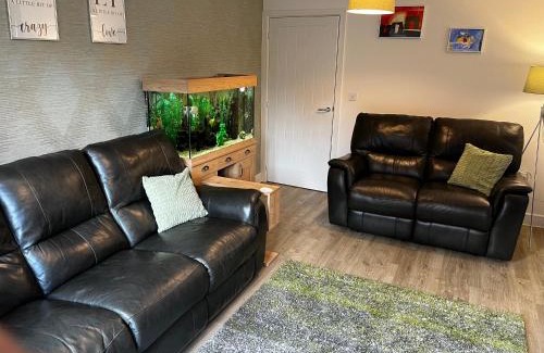 Brackley House | Brackley near Silverstone Grand Prix 3 double bed family home