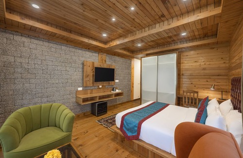 Ghiyagi Hotel | Bradhi - Riverside Resort Jibhi
