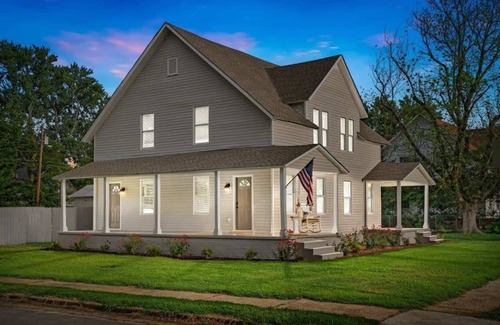 Huntsville House | Bradley Blissful