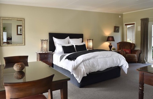 Taumarunui Bed & Breakfast | Bradleys Garden Bed & Breakfast