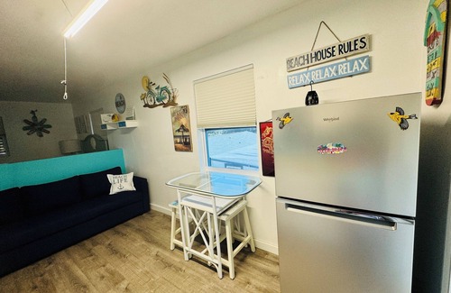 Merritt Island Apartment | Bradley’s Urban Oasis nCozy beach vibe retreat
