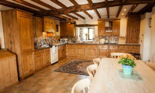 Matlock House | Bradstones