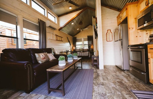 Dripping Springs Villa | Brady Villa @ D6: Hike/Swim/Relax