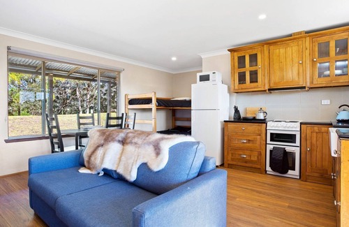 Central Tilba Cabin | Braeside Cabin Four - Ziera