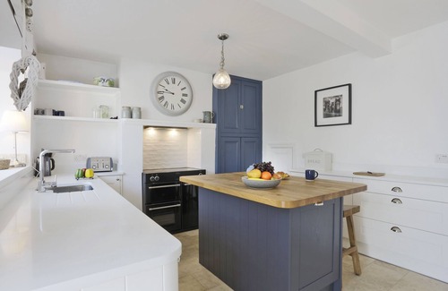 Reydon House | Braeside House - Three Bedroom House, Sleeps 6