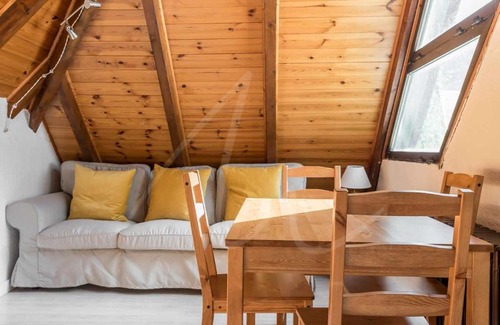 Garos Apartment | Brahets by SeaMount Rentals