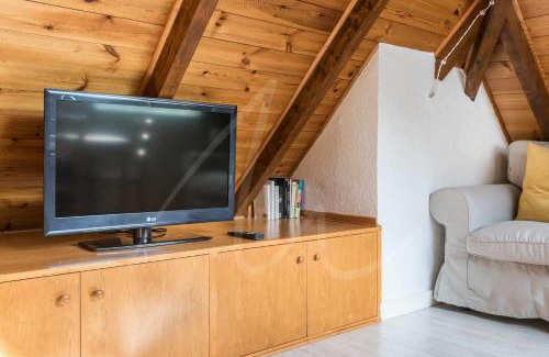 Garos Apartment | Brahets by SeaMount Rentals