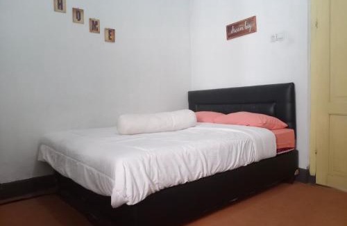 Probolinggo House | Brak Homestay