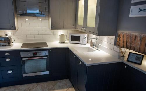 Port Isaac House | Brakestone Cottage in the heart of Port Isaac