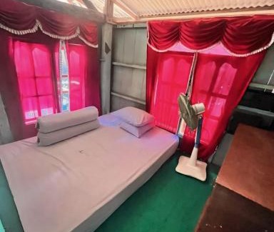 Komodo House | Bram Komodo Homestay