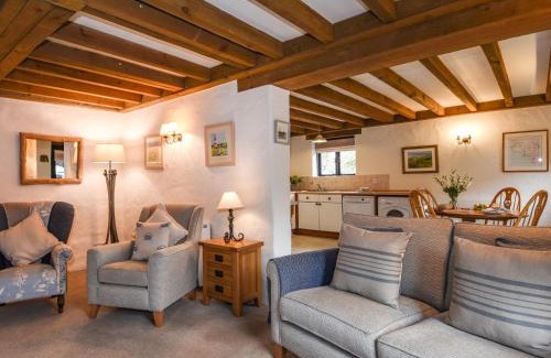 Ringmore House | Bramble Cottage