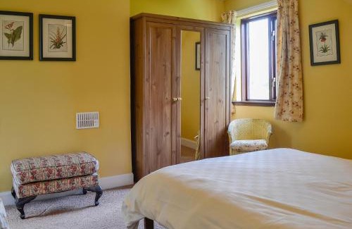 Murthill House | Bramble Cottage