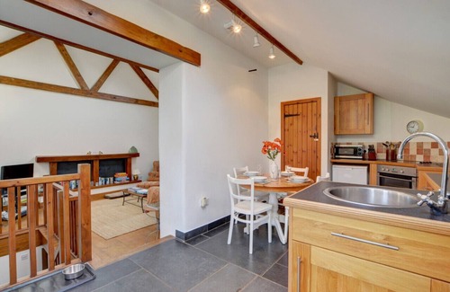 Barbrook House | Bramble Cottage - Two Bedroom House, Sleeps 4