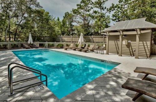 Hammocks of Seagrove House | Bramble Cottage