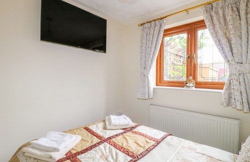 Swadlincote Cottage | Bramble Grange, OVERSEAL
