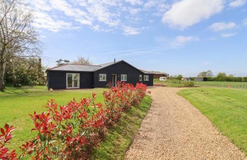 Saint Osyth House | Bramley Cottage