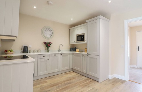 Saint Osyth Cottage | Bramley Cottage