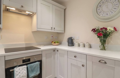 Saint Osyth Cottage | Bramley Cottage