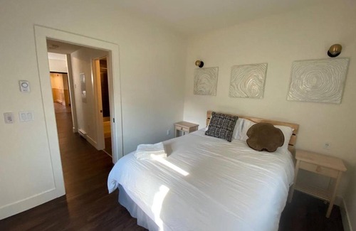 North Central Edmonton Apartment | Brand New 1 Br 1 Bath Close To All Walkable